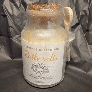 Chamomile bath salts